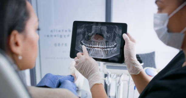 Licensed Tooth Extraction service in Lauderdale, MN - Smile Center Dentistry